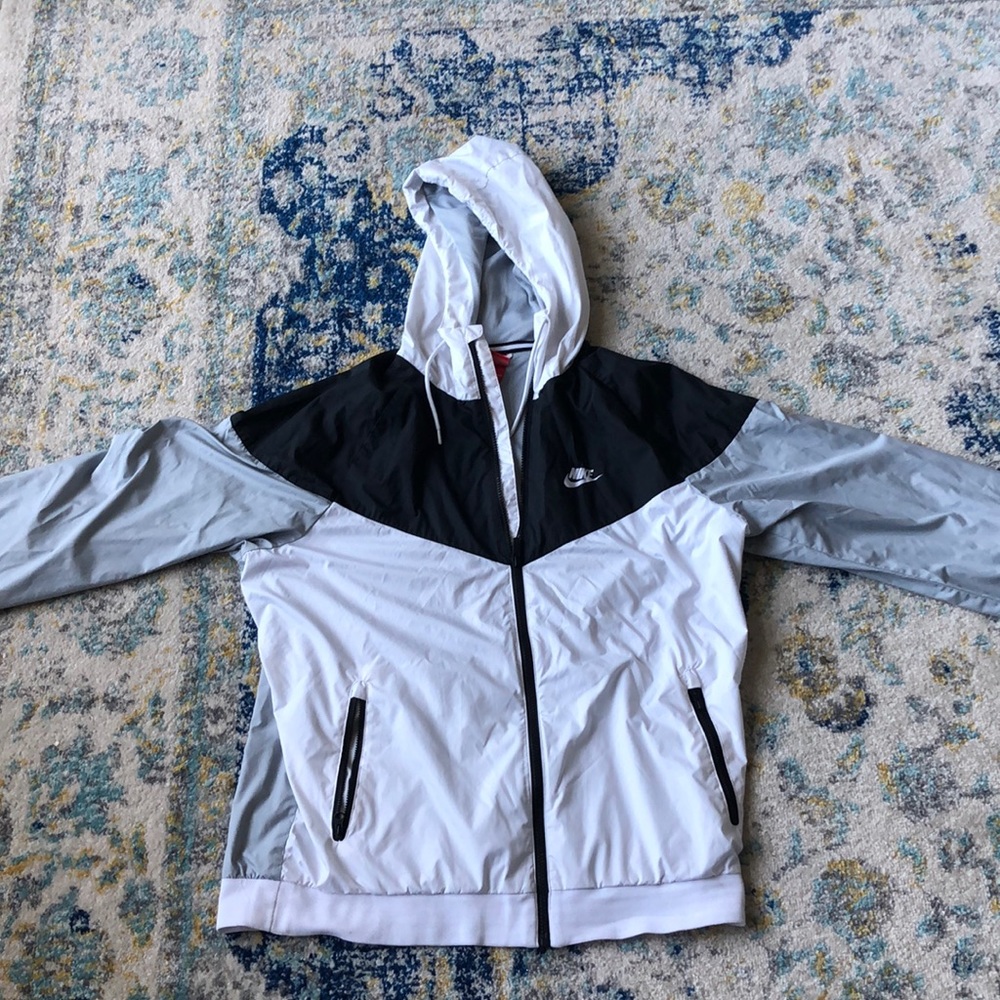 Nike windbreaker